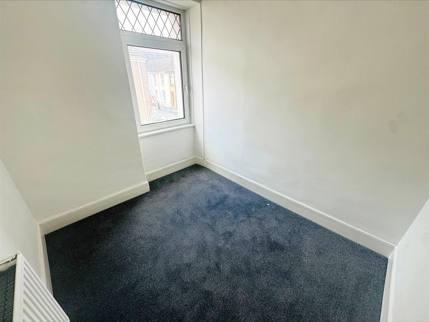 Delabeche Street, Llanelli, SA15 1AT